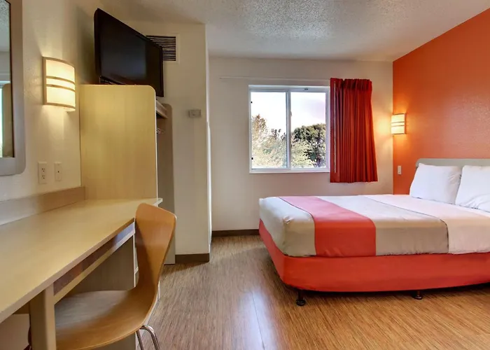 6-springfield, Il I-55 I-72 Hotel