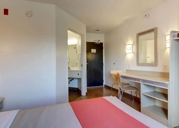 6-springfield, Il I-55 I-72 Отель 4*
