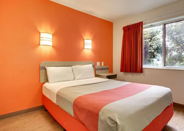 6-springfield, Il I-55 I-72 Hotel 4*