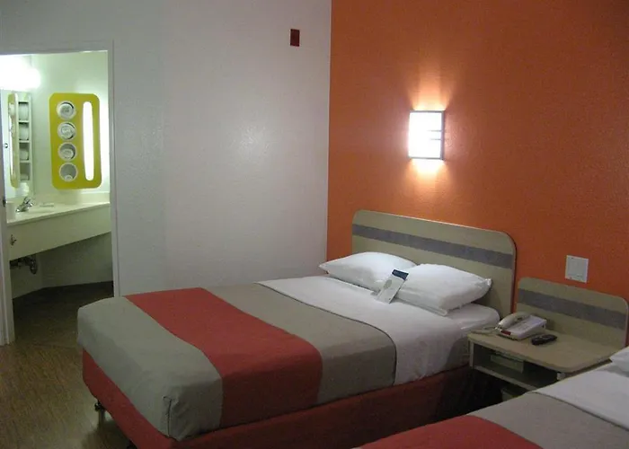 6-springfield, Il I-55 I-72 Hotel 4*